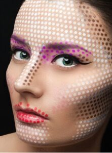 Rostro femenino con simulación artística de puntos de microneedling para ilustrar la técnica de inducción de colágeno en tratamientos faciales avanzados.
